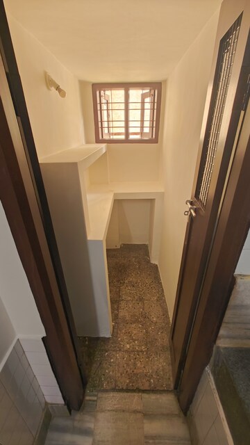  3 BHK Builder Floor at Kumara Park – for Rent