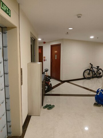 Room in 2 BHK Apartment at Tridhaatu Morya, Chembur – for Rent