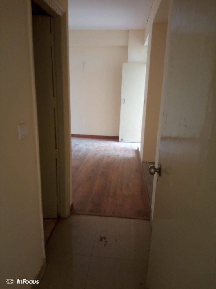 Bathroom, ras-palm-residency 2.5 Bedroom 1240 Sq.Ft. Apartment In Sector 76 Faridabad 7956162