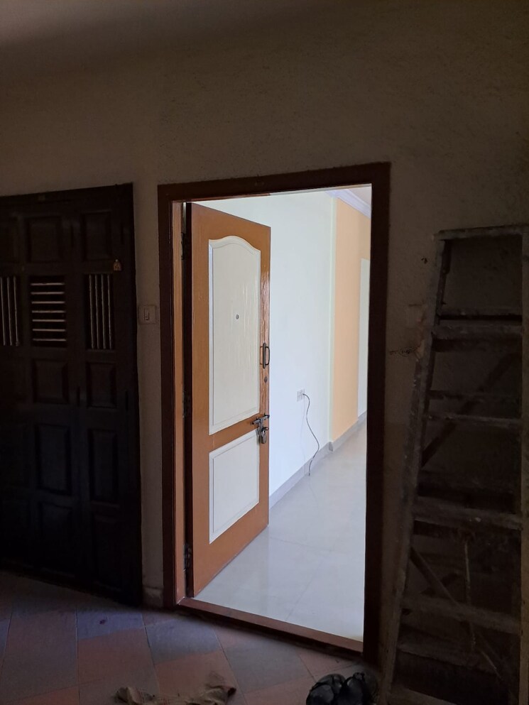 Room, happy-valley 2 Bedroom 1050 Sq.Ft. Apartment In Manpada Thane 7956022