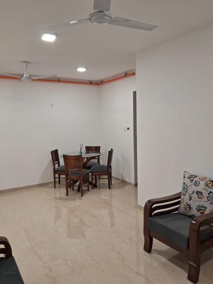 Living Room, platinum-life 2 Bedroom 800 Sq.Ft. Apartment In Andheri West Mumbai 7956186