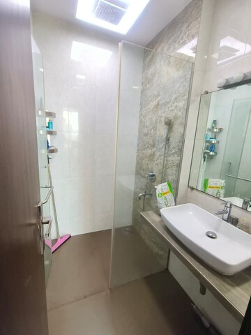 Bathroom in 2.5 BHK Apartment at Oberoi Realty Woods, Goregaon East – for Rent