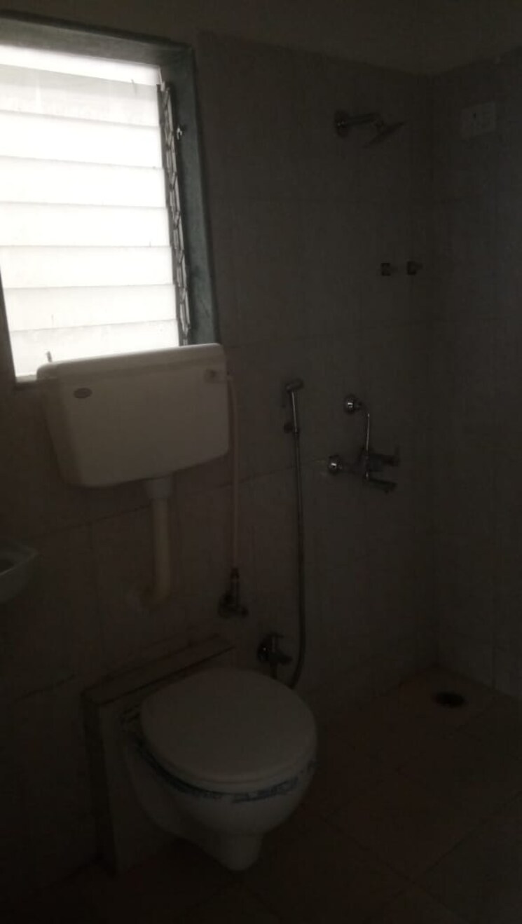 Bathroom, haware-nakshatra 2 Bedroom 650 Sq.Ft. Apartment In Palghar Palghar 7956399