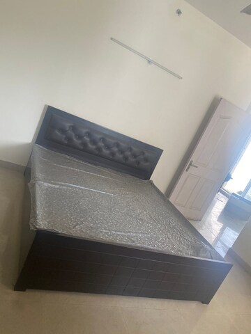 Master Bedroom in 3 BHK Apartment at Great Value Anandam, Sector 107 – for Rent