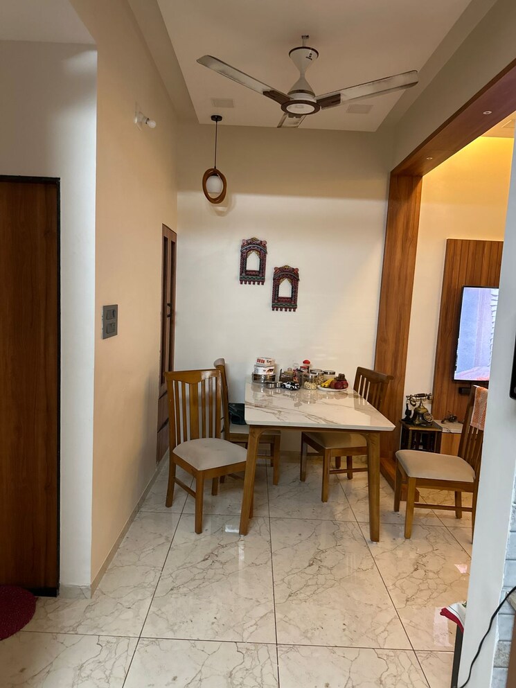 Living Room, gurukul 2 Bedroom 135 Sq.Yd. Apartment In Gurukul Ahmedabad 7956581