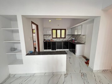 Kitchen in 3 BHK Villa at Pattikkad – for Sale