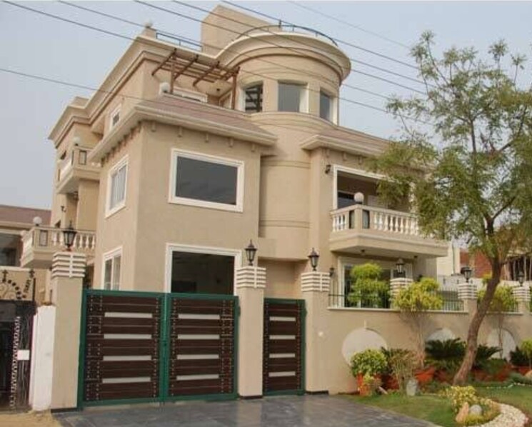 Exterior View, unitech-cyber-park 6 Bedroom 350 Sq.Yd. Independent House In Sector 39 Gurgaon 7956580