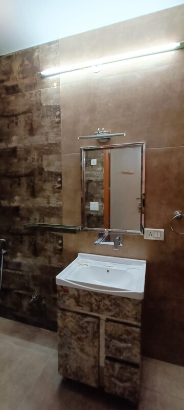 Furnished Amenities in 4 BHK Builder Floor at Vasant Kunj – for Rent