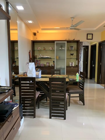 Living Room in 2.5 BHK Apartment at Oberoi Realty Splendor, Jogeshwari East – for Sale