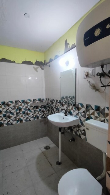 Bathroom in 3 BHK Apartment at Sector 19, Dwarka – for Rent