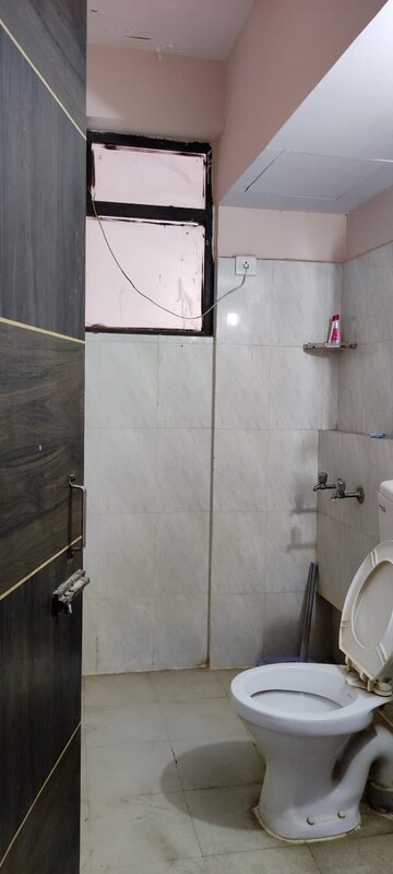 Attached Bathroom in 1 BHK Apartment at OP Floridaa, Sector 82 – for Rent