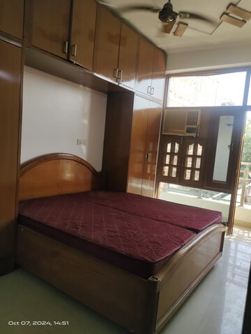 Living Room in 3 BHK Builder Floor at BPTP Park Central, Sector 85 – for Rent