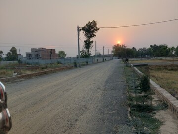 Plot Area in  Plot at Gosainganj – for Sale