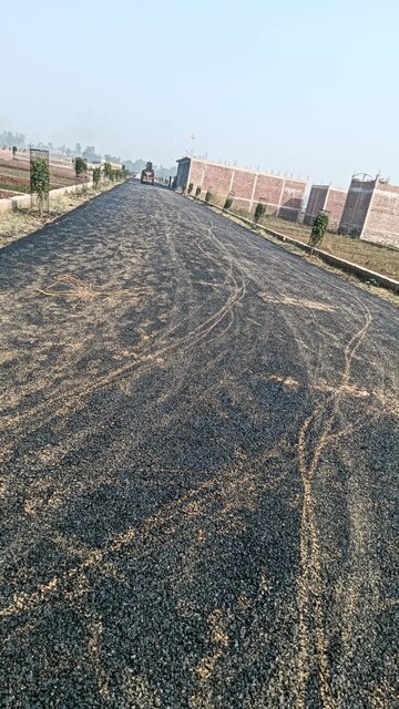  Plot – Exterior View View at Gosainganj - for Sale