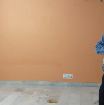 Bedroom in 3 BHK Apartment at Chittaranjan Park – for Rent