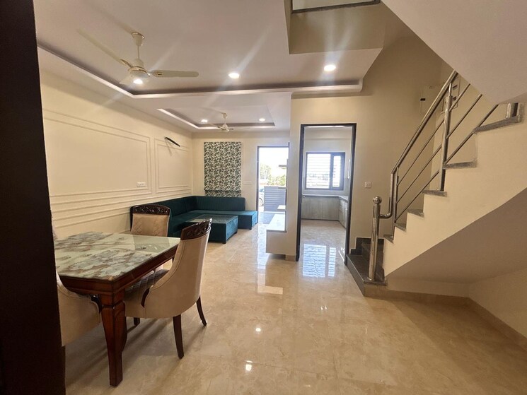 Master Bedroom, heaven-homes 3 Bedroom 100 Sq.Yd. Villa In Narayan Vihar Jaipur 7957283