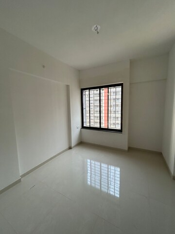 Room in 2 BHK Apartment at Roshan Milestone, Tathawade – for Sale