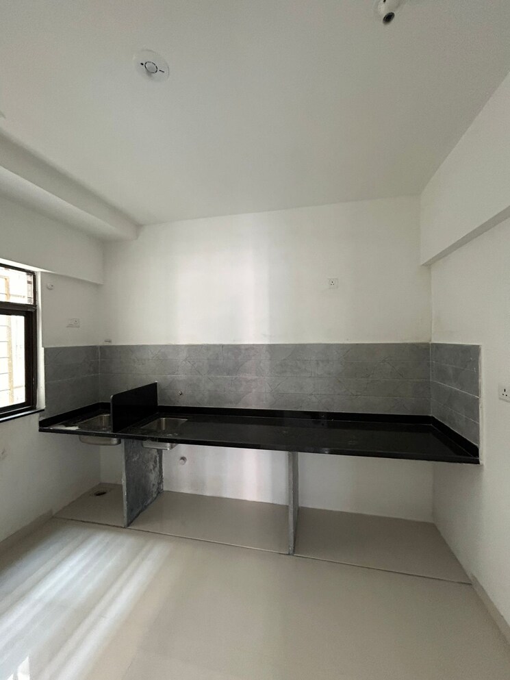 Kitchen, roshan-milestone 2 Bedroom 609 Sq.Ft. Apartment In Tathawade Pune 7957322