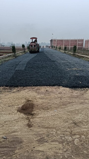  Plot – Exterior View View at Gosainganj - for Sale