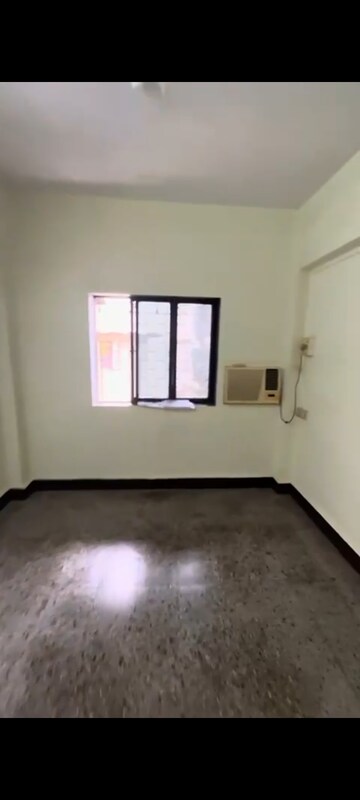 Living Room in 2 BHK Apartment at Rudra Apartment Dombivali, Dombivli East – for Rent