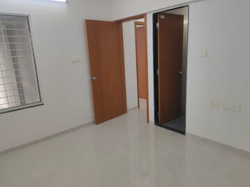 Room in 2 BHK Apartment at Dynamic Grandeur, Undri – for Sale