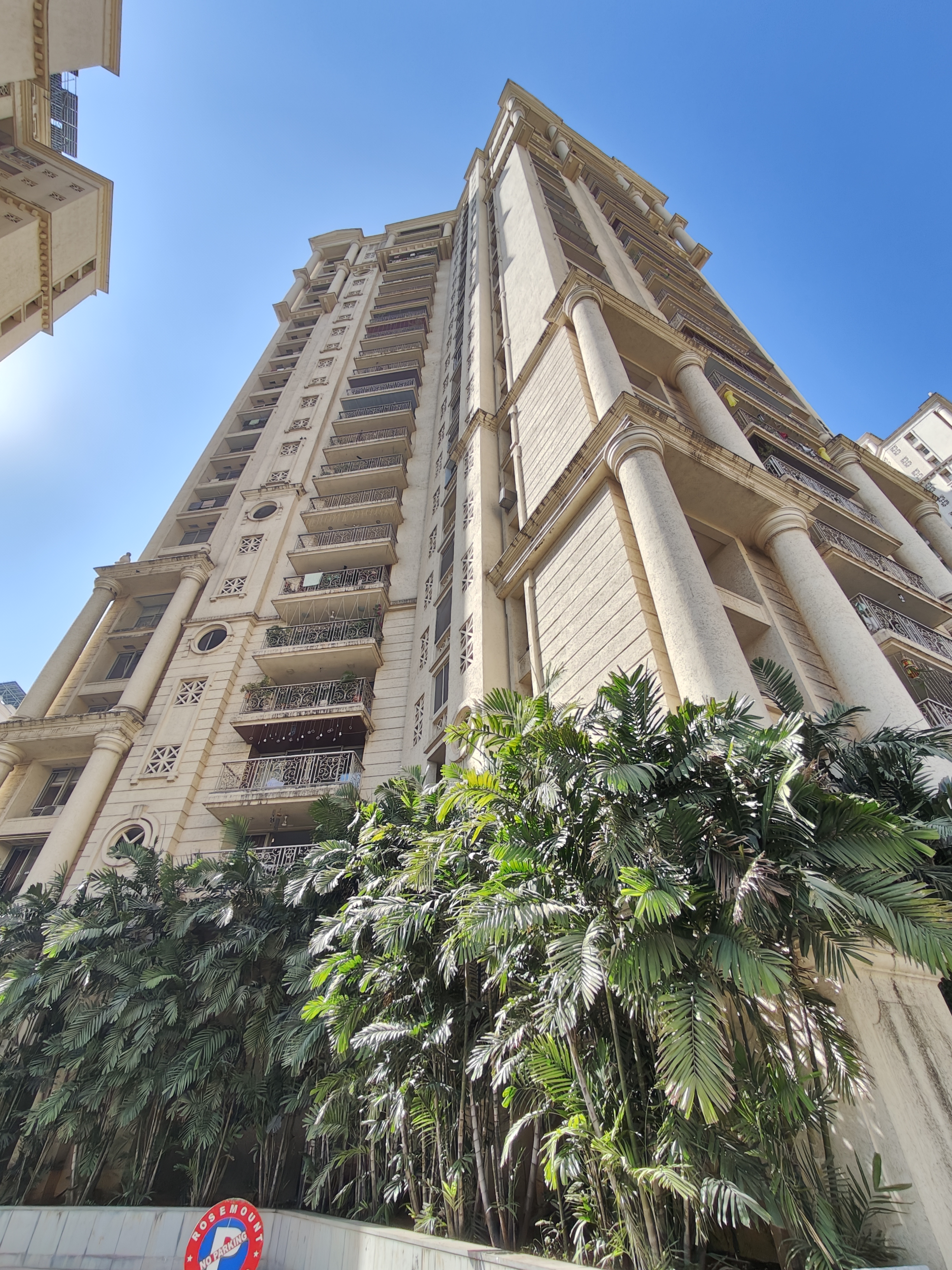 3.5 BHK + Servant Room Apartment For Sale in Hiranandani Estate Rodas Enclave