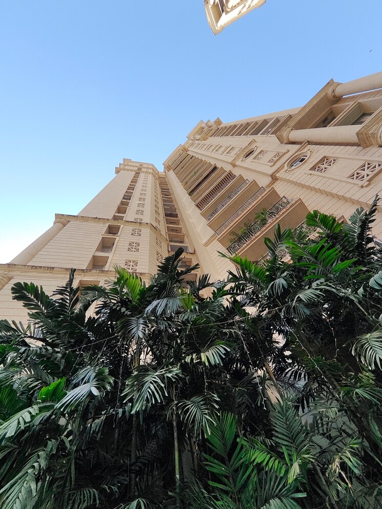 Exterior View, hiranandani-estate-rodas-enclave 3.5 Bedroom 1900 Sq.Ft. Apartment In Ghodbunder Road Thane 7957580