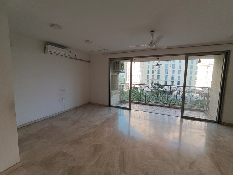 Living Room, hiranandani-estate-rodas-enclave 3.5 Bedroom 1900 Sq.Ft. Apartment In Ghodbunder Road Thane 7957580