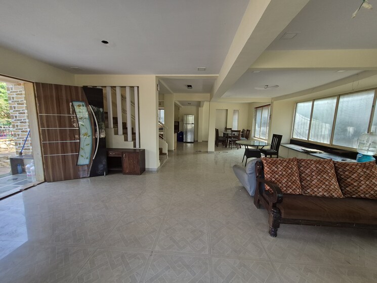 Living Room, trupti-bungalows 3 Bedroom 2500 Sq.Ft. Villa In Ghodbunder Road Thane 7957632