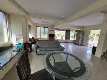 Living Room in 3 BHK Villa at Trupti Bungalows, Ghodbunder Road – for Sale