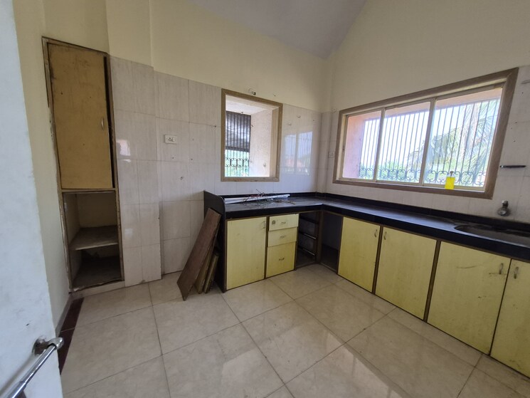 Kitchen, trupti-bungalows 3 Bedroom 2500 Sq.Ft. Villa In Ghodbunder Road Thane 7957632