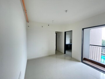 Room in 1 BHK Apartment at Runwal Eirene, Balkum Pada – for Rent