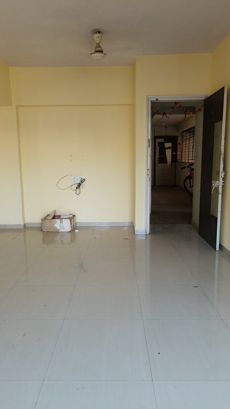Bathroom, parsik 2.5 Bedroom 850 Sq.Ft. Apartment In Parsik Thane 7957838