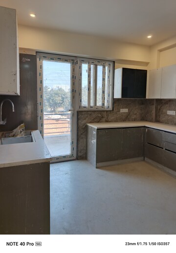 Kitchen in 4 BHK Builder Floor at Ardee City, Sector 52 – for Rent