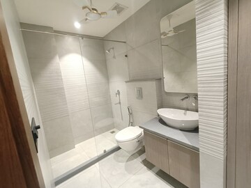 Bathroom in 4 BHK Apartment at Sector 63 – for Rent
