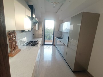 Kitchen in 4 BHK Apartment at Sector 63 – for Rent