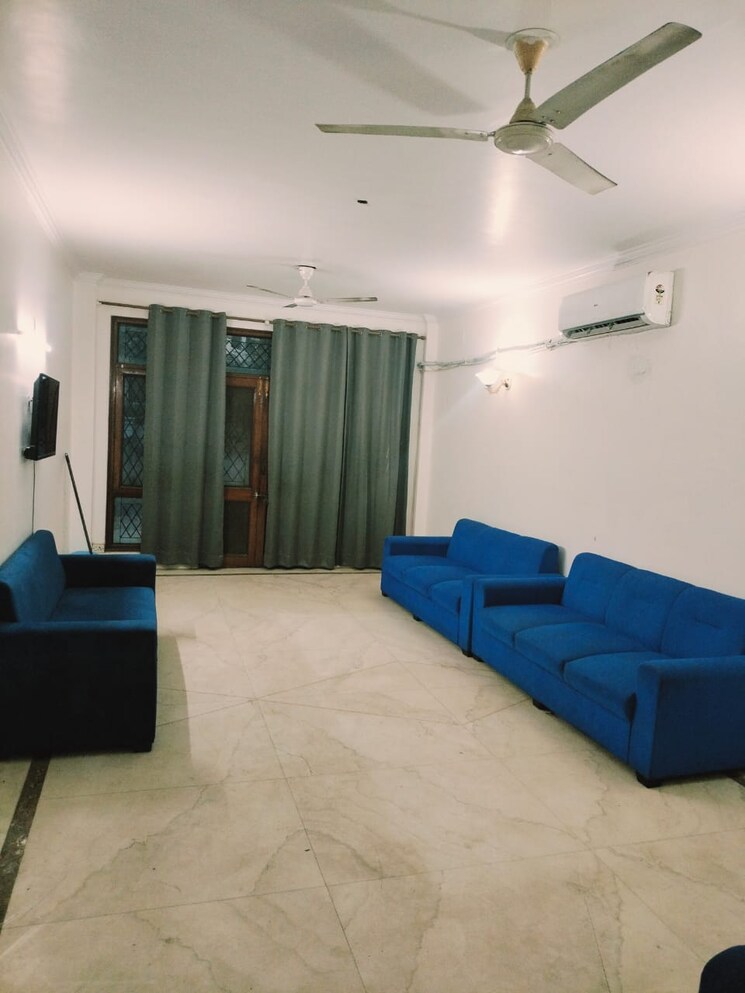Living Room, ardee-city 3 Bedroom 300 Sq.Ft. Builder Floor In Sector 52 Gurgaon 7958076