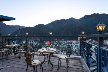 Balcony in 3.5 BHK Villa at Paramount Golfforeste Villas, Zeta I Greater Noida – for Sale