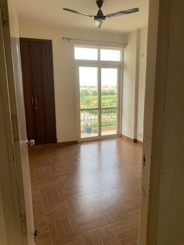  Plot For Sale in BPTP Parkland, Sector 75