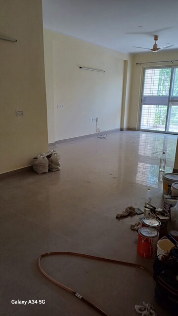 Master Bedroom in 4 BHK Apartment at Orchid Island, Sector 51 – for Rent