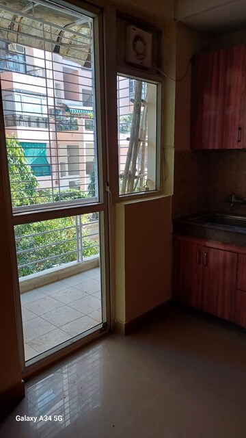 Room in 4 BHK Apartment at Orchid Island, Sector 51 – for Rent
