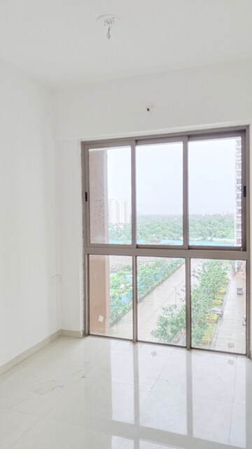 Room in 1.5 BHK Apartment at Runwal My City Phase II Cluster 05, Dombivli East – for Rent