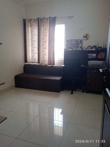 Master Bedroom in 2.5 BHK Apartment at Shriram Luxor, Hennur Road – for Rent