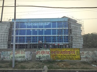 Commercial Showroom 25000 Sq.Ft. For Rent in Naini Allahabad  7952673