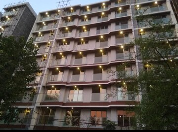 2 BHK Apartment For Resale in Veena Solace Santacruz West Mumbai  7958292