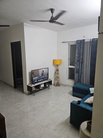 Master Bedroom in 2 BHK Apartment at Lodha Amara, Kolshet Road – for Rent