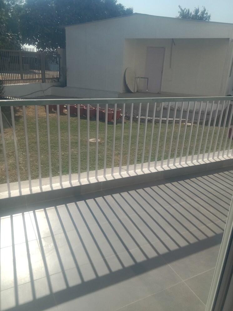 Balcony, shapoorji-pallonji-joyville-gurgaon 4 Bedroom 2162 Sq.Ft. Apartment In Sector 102 Gurgaon 7958489