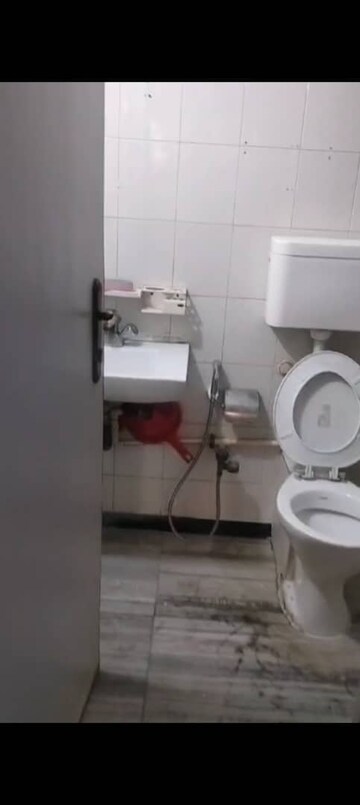 Bathroom in 1 BHK Apartment at Kanchan Ganga Apartment, Andheri West – for Rent