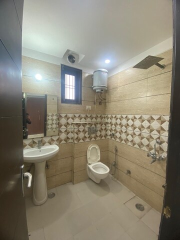 Bathroom in 2 BHK Apartment at Uttam Nagar – for Sale