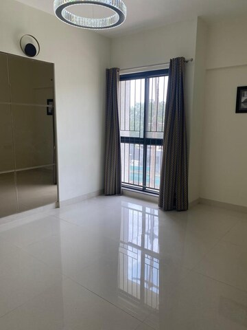 Room in 2 BHK Apartment at Kumar Princetown, Undri – for Sale